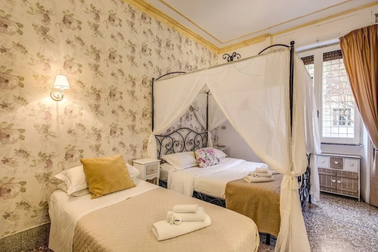 Classic Triple room