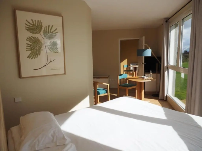 Standard Quadruple room with sea view