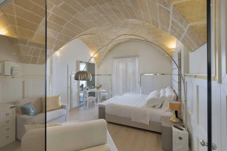 Acquaviva Suites