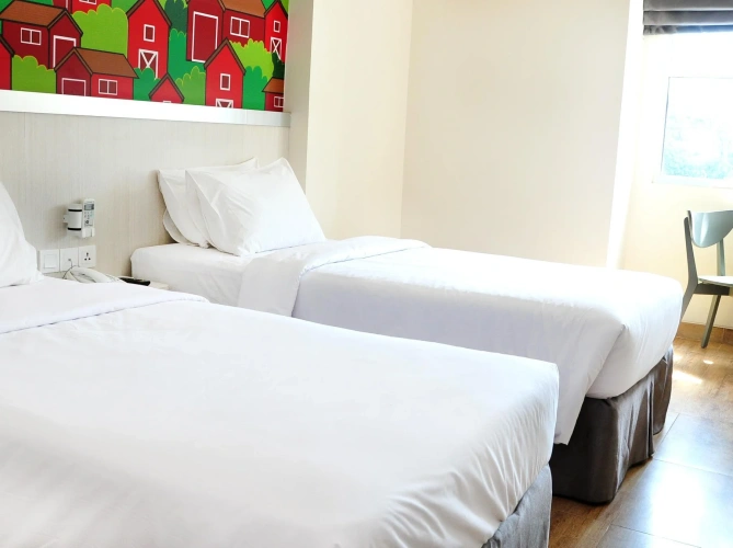 Standard Twin room