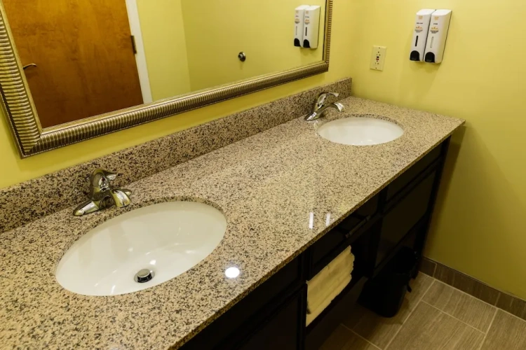 Economy Double Suite