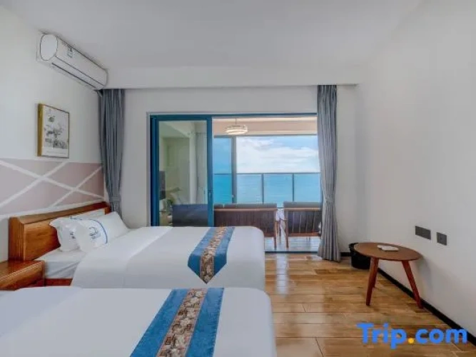 2 Bedrooms Deluxe Family Suite with sea view