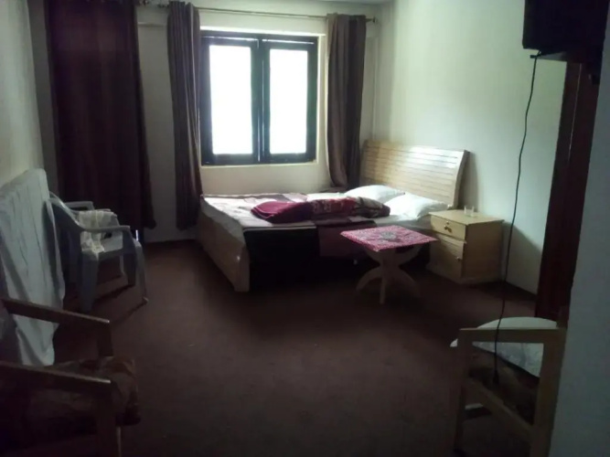 Abbott Hills Guest House