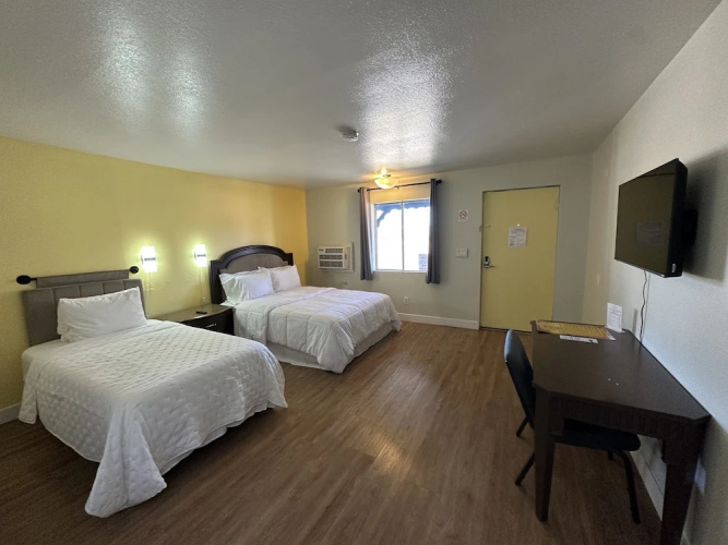 Moapa Motel