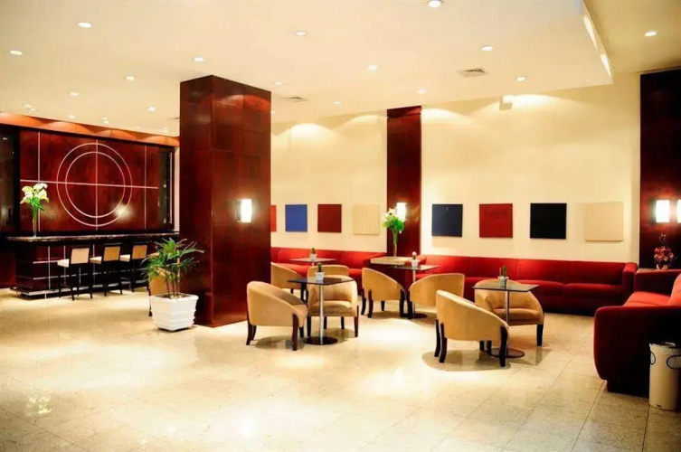 Slaviero Suites Curitiba Soho