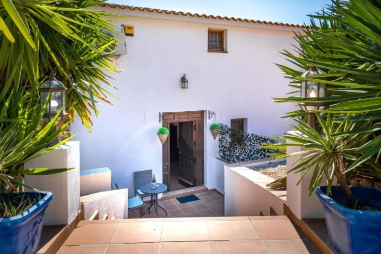 Standard Double room with pool view