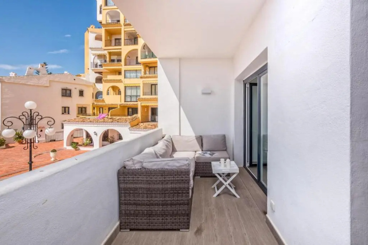 Cabopino Marina Apartment by Rafleys