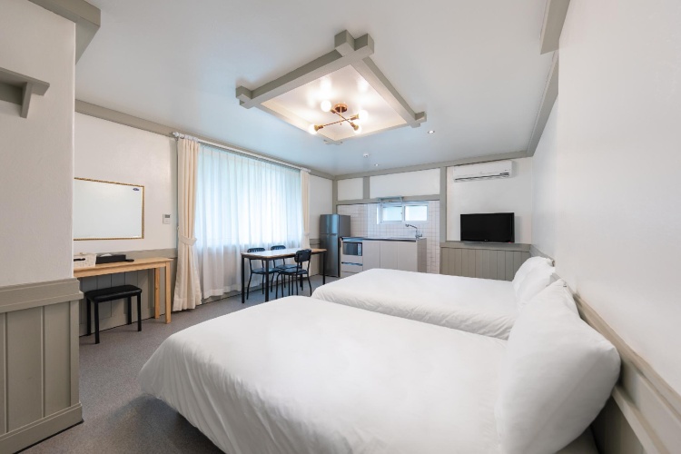 Guest rooms