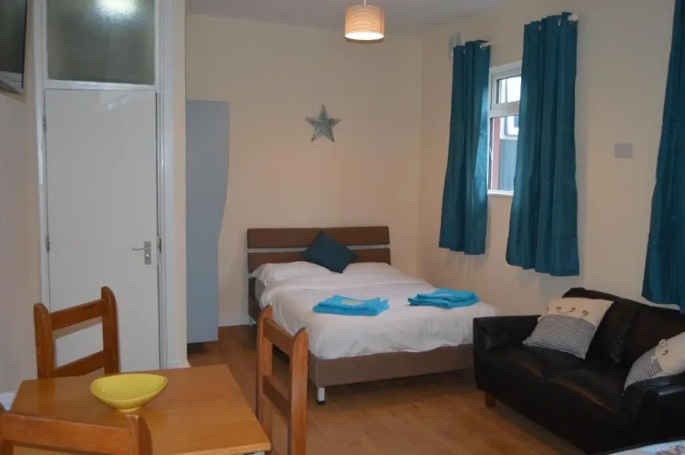 Deluxe Apartment