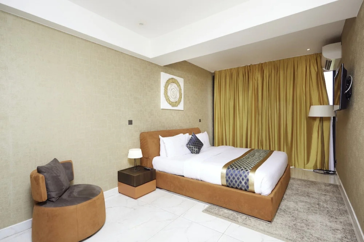 Bel Air Crest Hotel & Suites