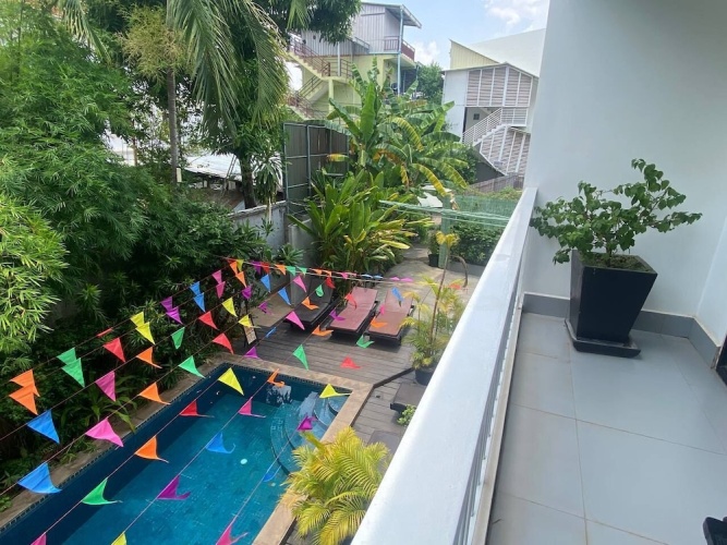 Standard Family room with balcony and with pool view