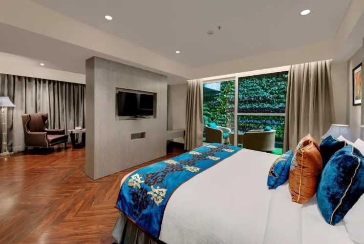 Executive Suite
