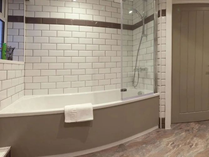 Double Basement Apartment