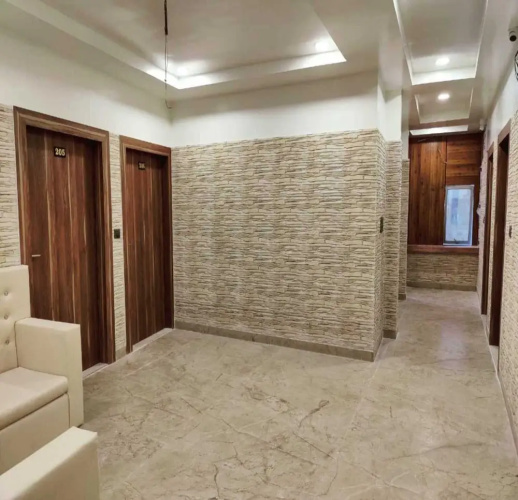 Hotel Royal Vrindavan