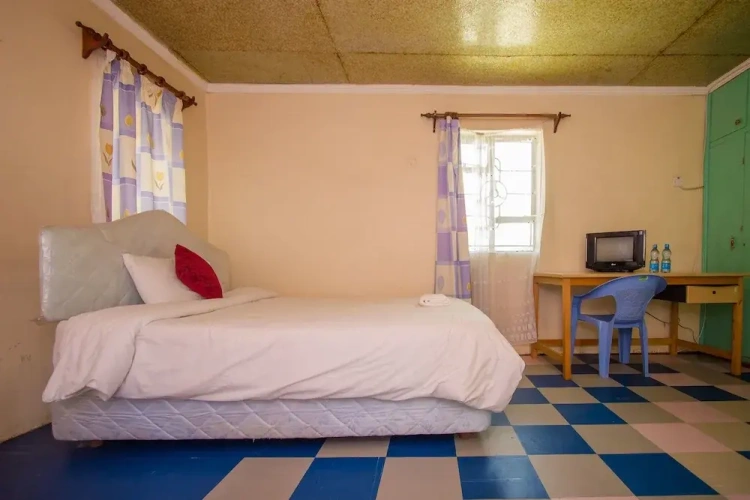 Deluxe Single room