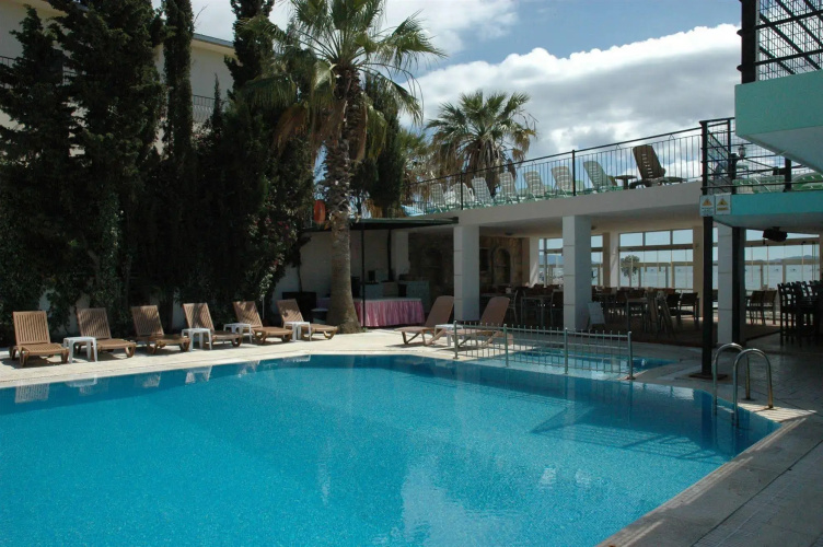 Cemre Hotel