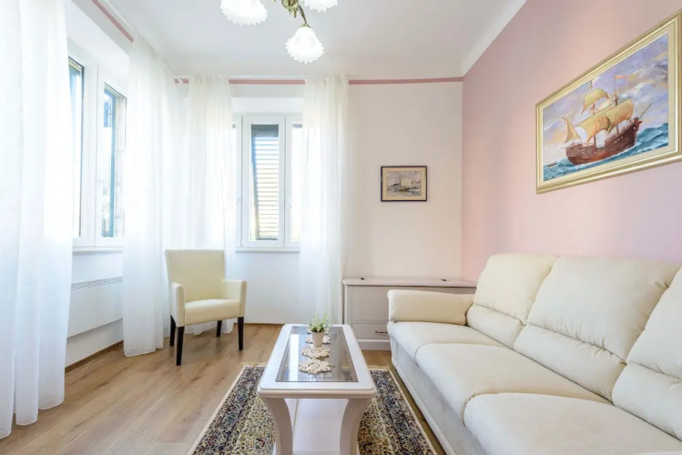 Kike's Apartment