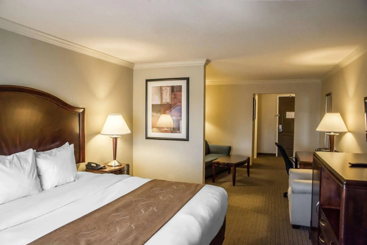 Comfort Suites Cincinnati