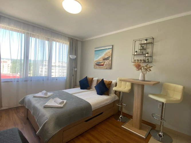 Private Studio Summer Breeze 506