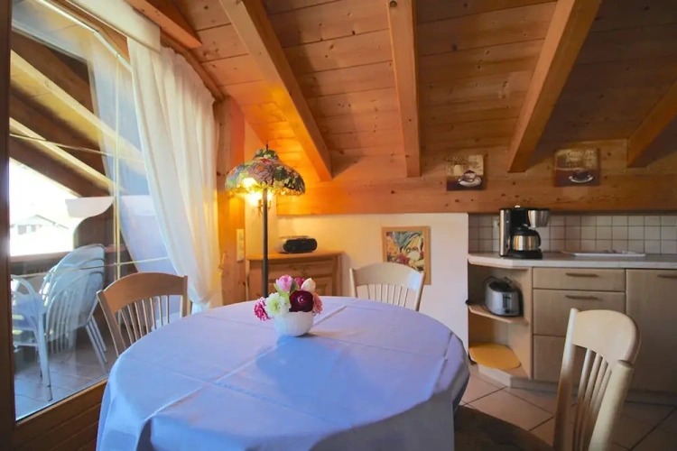 1 Bedroom Apartment with mountain view