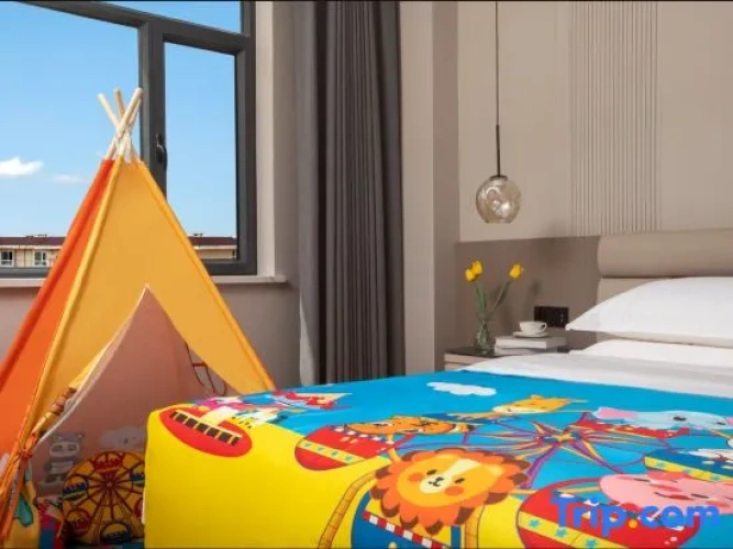 Deluxe Family Suite