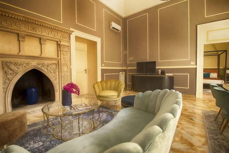 Suite