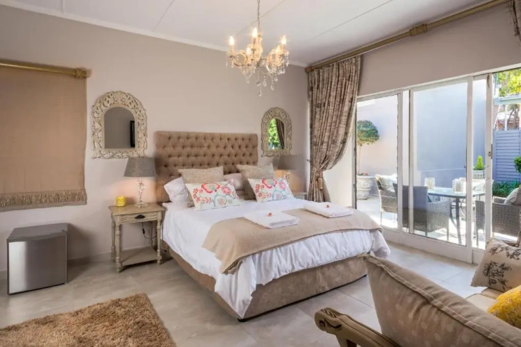 Deluxe Family Suite