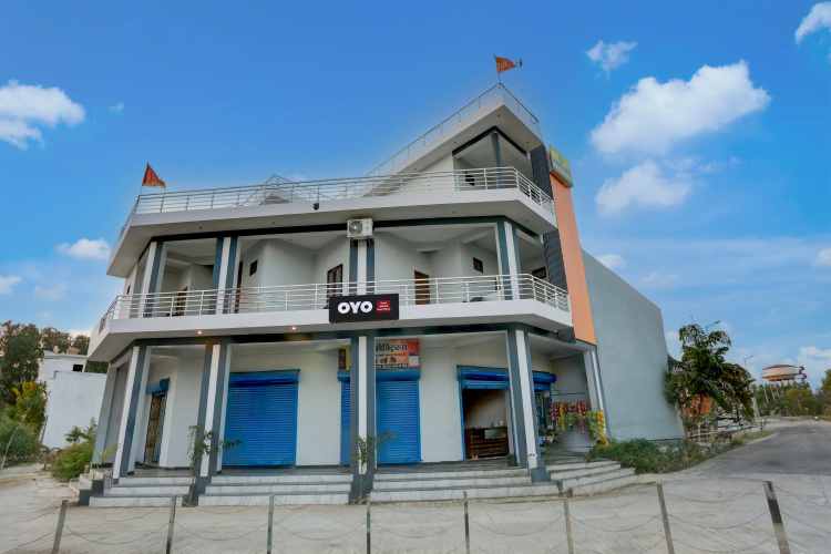 Hotel O by OYO Adinath Guest House
