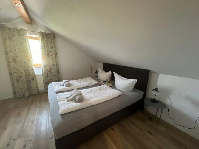 Apartment 22