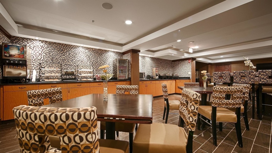 Best Western Glenview -Chicagoland Inn And Suites photo 33
