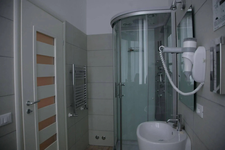 Five Rooms Rome