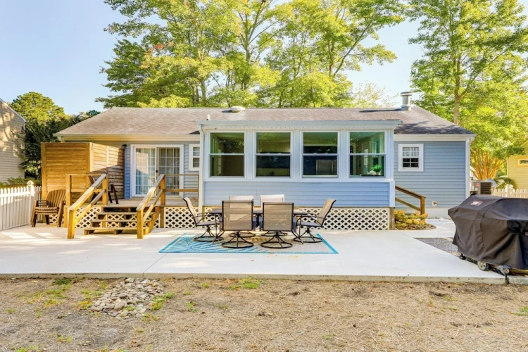 3 Bedrooms Cottage