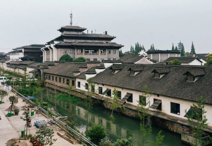 Wuzhen Hundred paces Boutique Hotel
