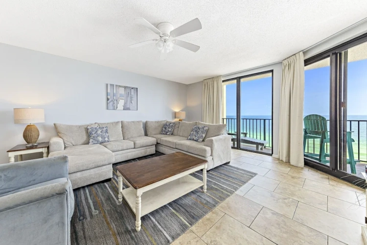 3 Bedrooms Standard room with balcony and with ocean view