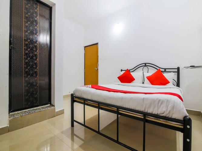 OYO 24464 Anil Guesthouse