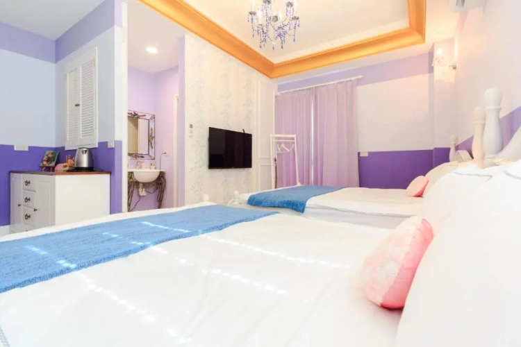 Classic Quadruple room with balcony and with view