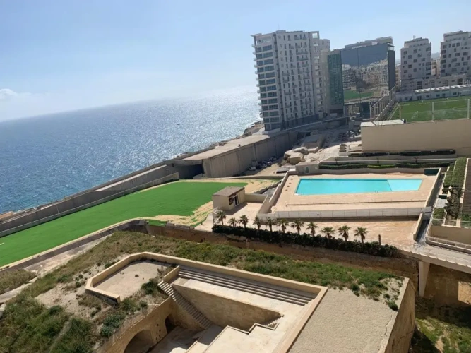 Apartment with sea view