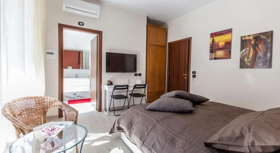 Vatican City House Inn