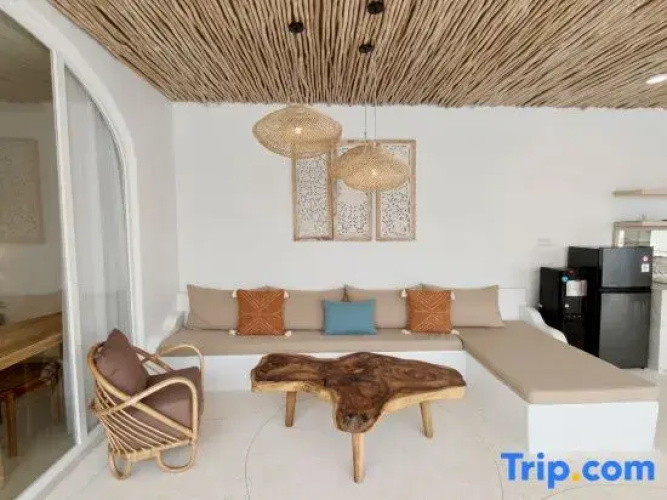 New! Charming 2BR Villa with Rustic Style