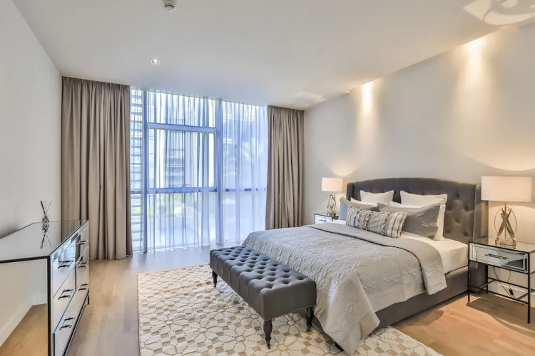 Driven Holiday Homes - City Walk 11A