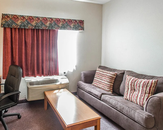 Econo Lodge Tech Center