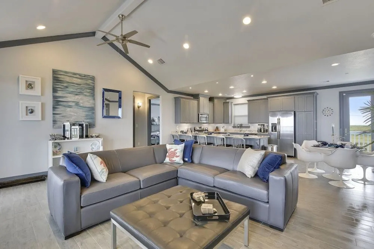 Honu Beachfront by Ryson Vacation Rentals