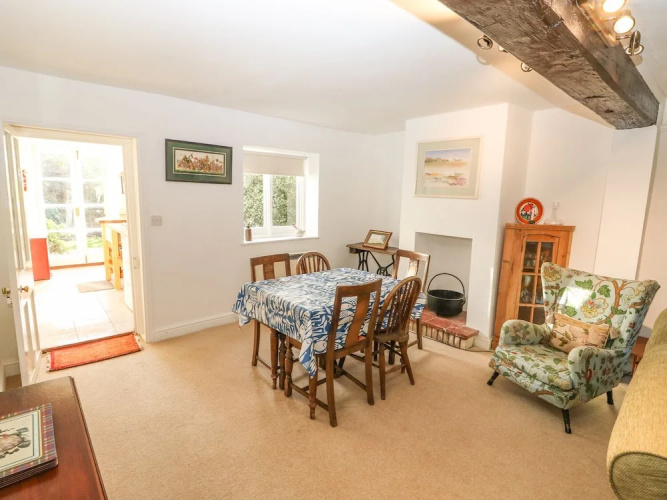 28 Oxborough