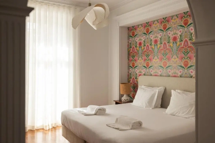 Deluxe room with balcony and with garden view