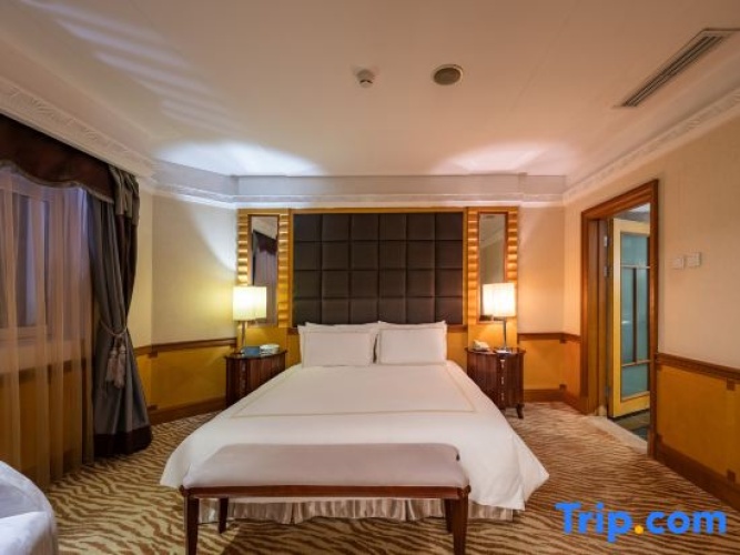 Superior Double Suite