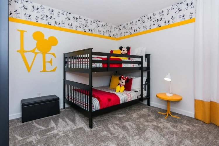 6 Bedrooms Cottage