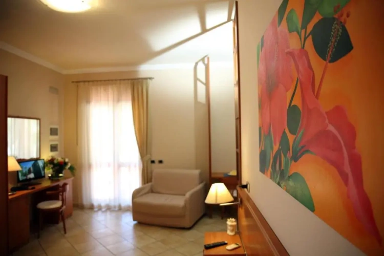 Studio with balcony and with view