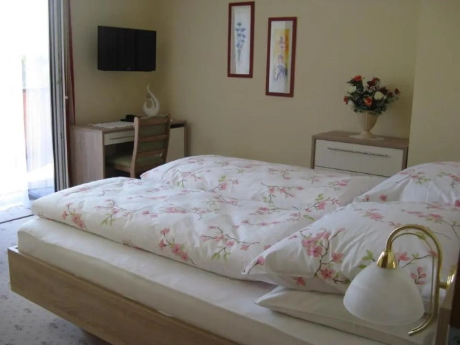 Standard Double room with balcony