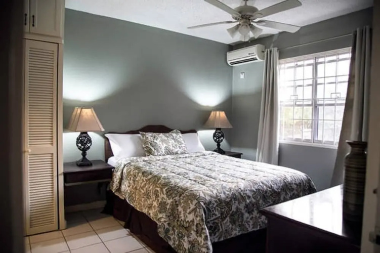 Kingston Town Suite