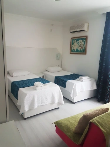 Deluxe Twin room with balcony